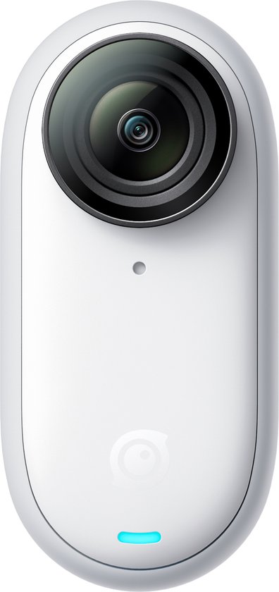 Witte Insta360 GO 3 camera met lens en blauw indicatielampje, op zwarte achtergrond.