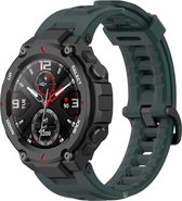 Siliconen Smartwatch bandje - Geschikt voor Amazfit T-Rex - Pro siliconen bandje - donkergroen - Strap-it Horlogeband / Polsband / Armband