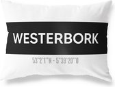Tuinkussen WESTERBORK - DRENTHE met coördinaten - Buitenkussen - Bootkussen - Weerbestendig - Jouw Plaats - Studio216 - Modern - Zwart-Wit - 50x30cm