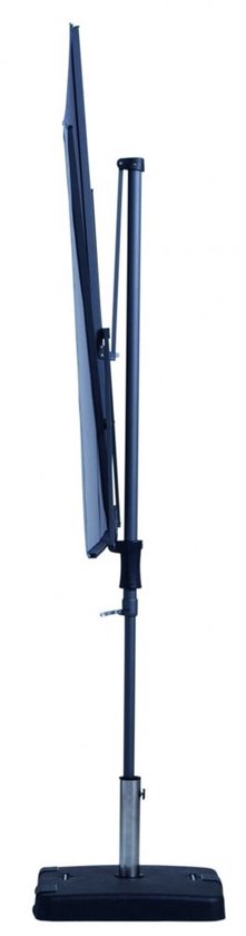 Zijaanzicht van een gesloten, donkergrijze Madison Sun Wave parasol op een zwarte voet.