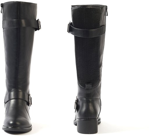 Zwarte laarzen, voorkant en achterkant, met gespdetails.