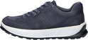 Zijaanzicht van een donkerblauwe Ecco nubuck sneaker met veters, perforaties en de tekst 'WATERPROOF'.