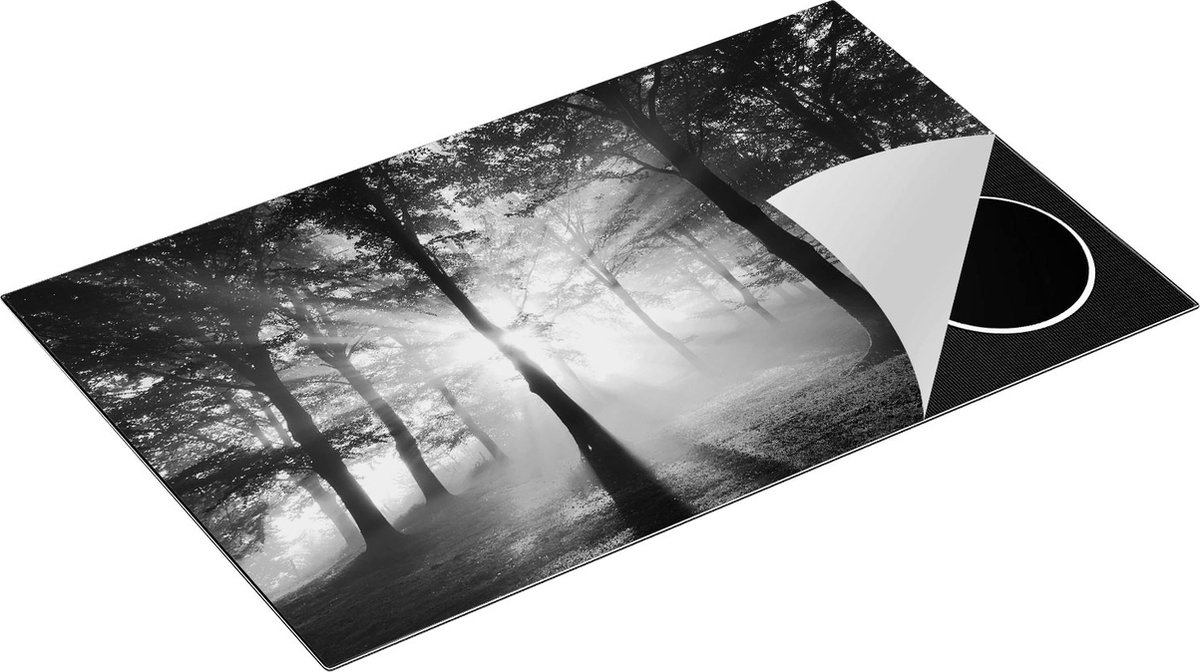 Chefcare Inductie Beschermer Zon tussen de Bomen - Zwart Wit - 85x52 cm - Afdekplaat Inductie - Kookplaat Beschermer - Inductie Mat