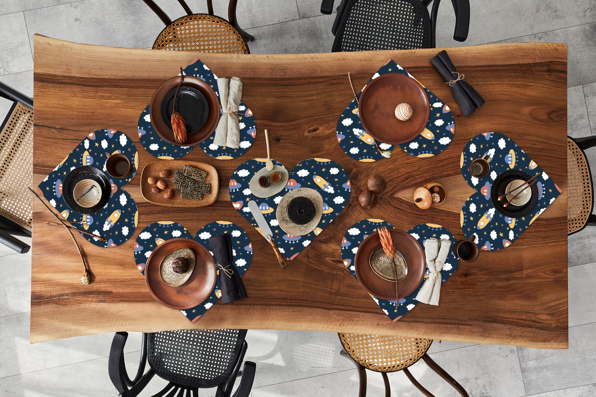 Onderleggers - Placemats - Placemats hartje - Design - Ruimte - Sterren - 8 stuks
