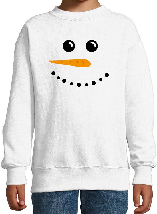 Sweat-shirt blanc pour enfant avec un visage de bonhomme de neige imprimé : grands yeux noirs, nez carotte orange et bouche en pointillés.