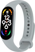Siliconen Smartwatch bandje - Geschikt voor Xiaomi Mi Band 7 siliconen bandje - grijs - Strap-it Horlogeband / Polsband / Armband