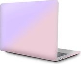 Shieldcase Macbook Pro 13 inch 2020 hardcase - gradient roze / paars
