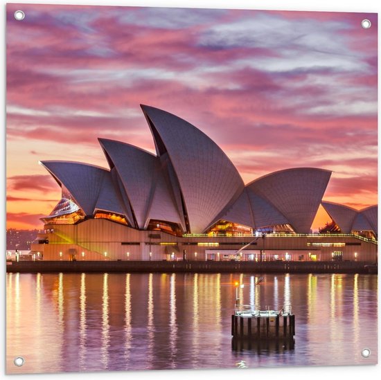Tuinposter – Sydney Opera House bij Zonsondergang met Roze/Oranje Lucht - 80x80cm Foto op Tuinposter  (wanddecoratie voor buiten en binnen)