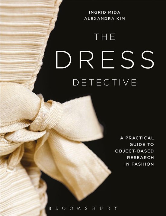 The Dress Detective - cover