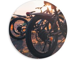 KuijsFotoprint - Schilderij - Mountainbike Fietsen - Zwart, Rood En Oranje - 60 X 60 Cm