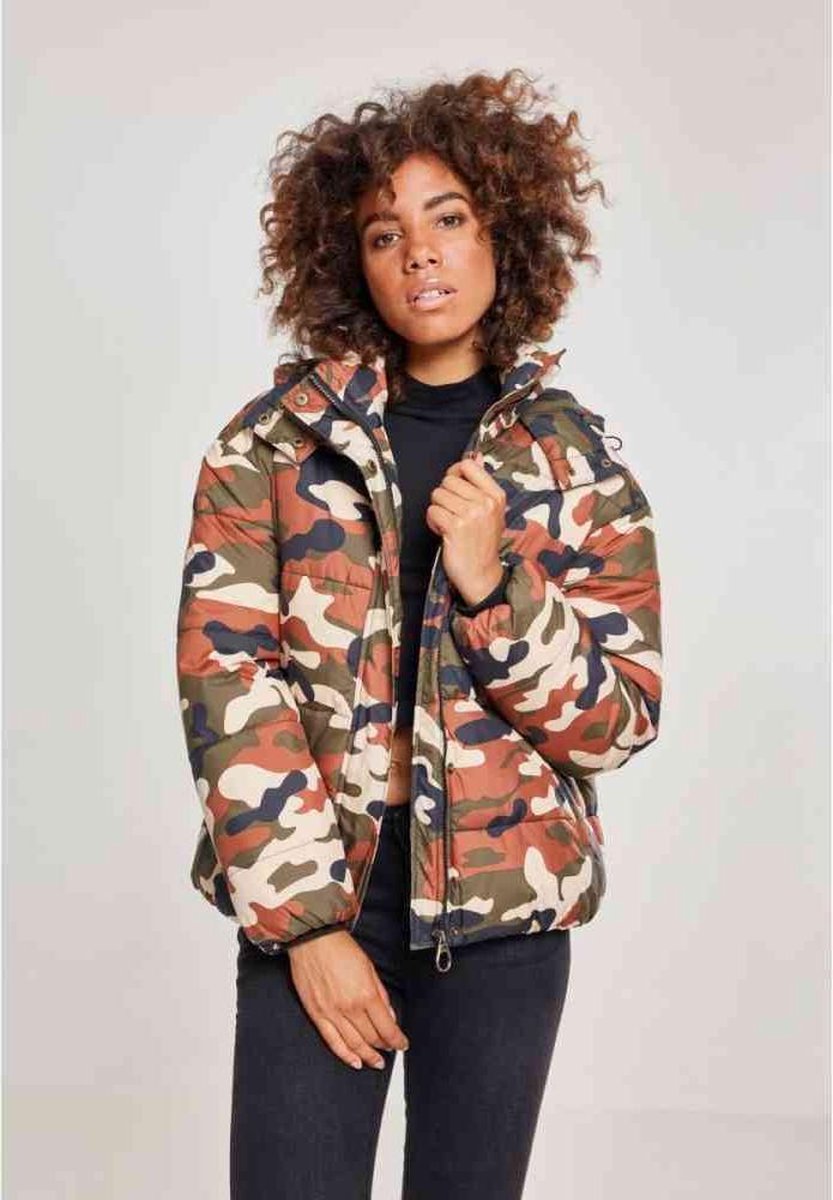 Urban Classics Boyfriend Camo Gewatteerd jack M Groen