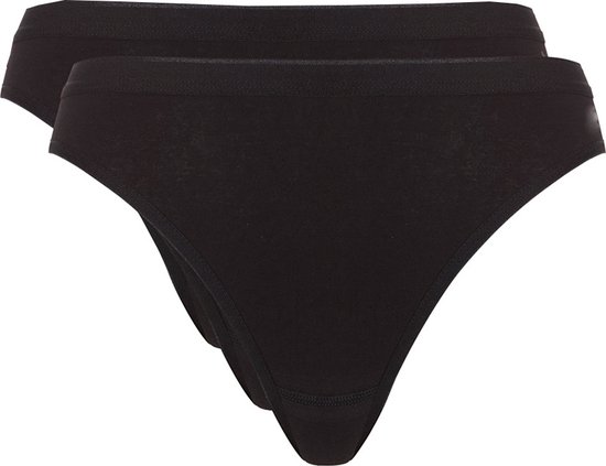 Twee zwarte Rio broekjes, met een lage taille en een smalle band.