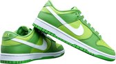 Nike Dunk Low Chlorophyll DJ6188-300 Maat 44.5 Kleur als op foto