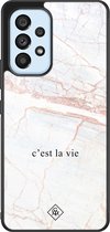 Casimoda® hoesje - Geschikt voor Samsung Galaxy A33 - C'est La Vie - Zwart TPU Backcover - Tekst - Bruin/beige