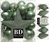 Kerstversiering kunststof kerstballen en hangers salie groen 5-6-8 cm pakket van 39x stuks - Met ster vorm piek van 19 cm