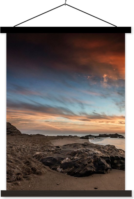 Posterhanger incl. Poster - Schoolplaat - Strand - Stenen - Avond - Lucht - Natuur - 60x80 cm - Zwarte latten