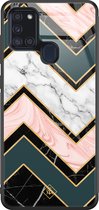 Casimoda® hoesje - Geschikt voor Samsung Galaxy A21s - Marmer Triangles - Luxe Hard Case Zwart - Backcover telefoonhoesje - Multi