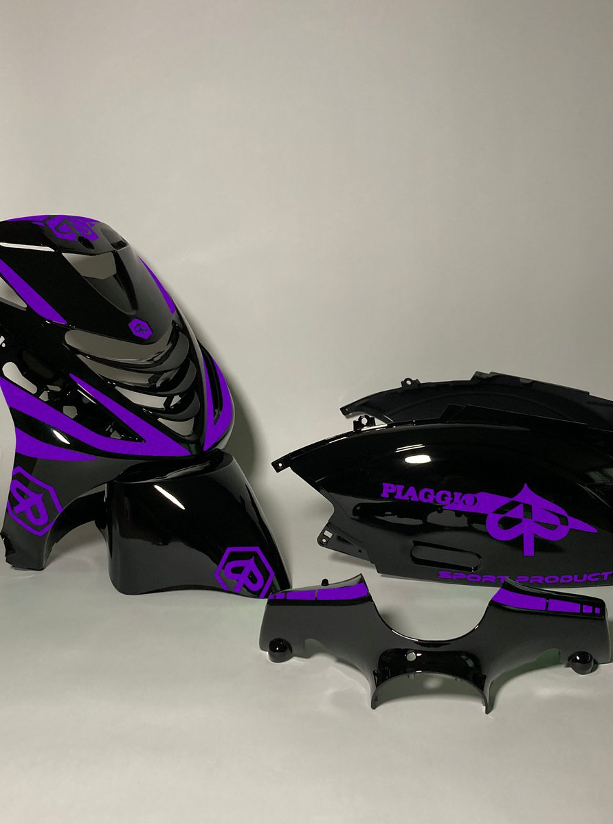 Piaggio Zip Stickerset - Crossed - Paars