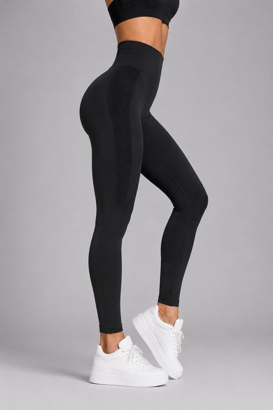 SparkNine Smoothlift sportlegging dames - S - zwart - naadloos - tummy control - scrunch - squatproof - zacht & comfortabel — afbeelding 2