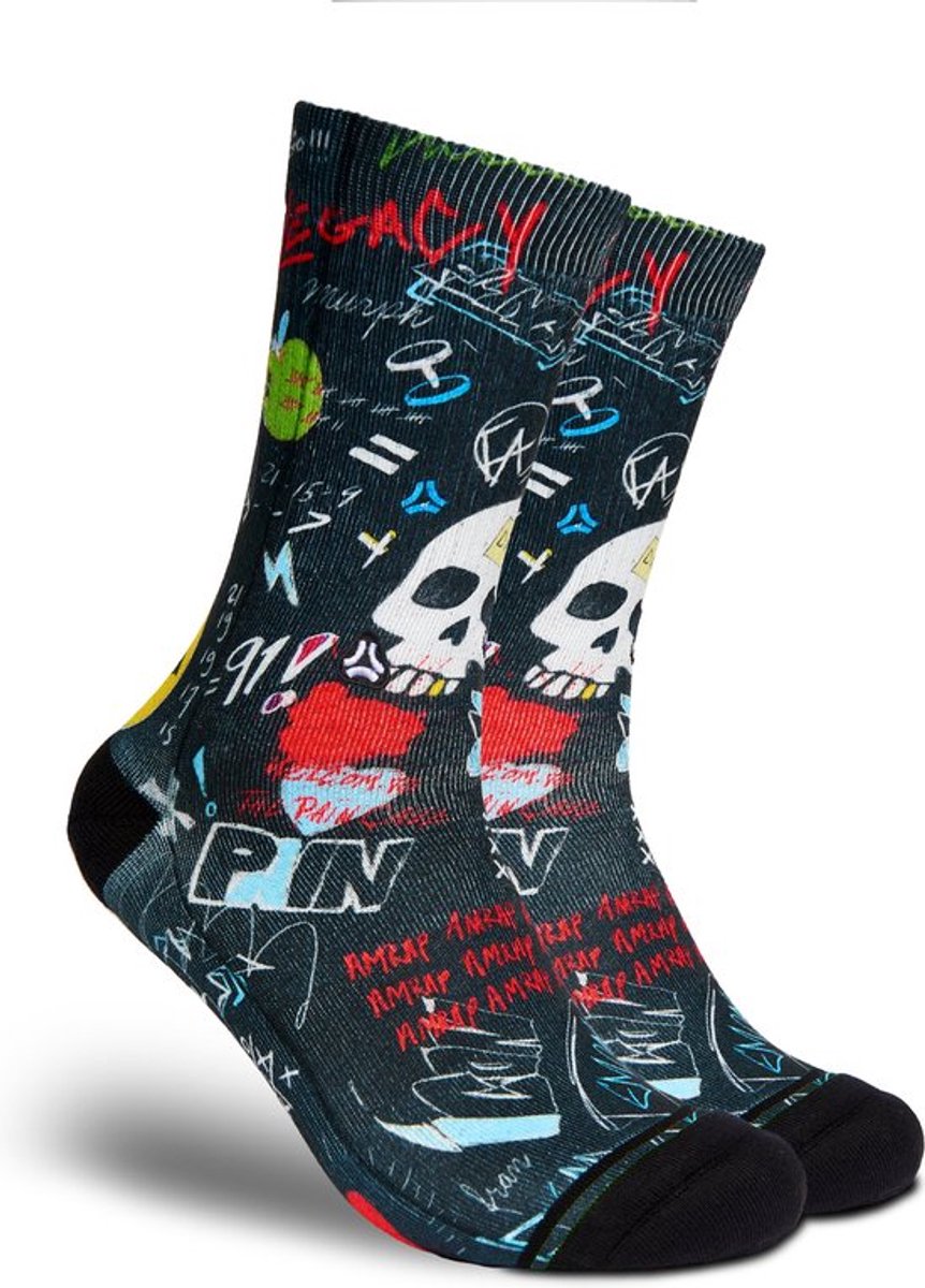 FLINCK Sportsokken - DARK Pain Cave - Maat 45-48 - Unisex - Heren Sokken - Dames Sokken - Naadloze sokken - Crossfit Sokken - Hardloop Sokken - Fitness Sokken - Fietssokken