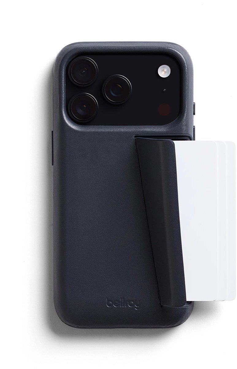 Bellroy 3 Card Portemonnee Hoesje iPhone 17 Pro – Opslag voor Maximaal 3 Kaarten – Functie van Telefoonstandaard – Verborgen SIM-kaartslot - Blauw