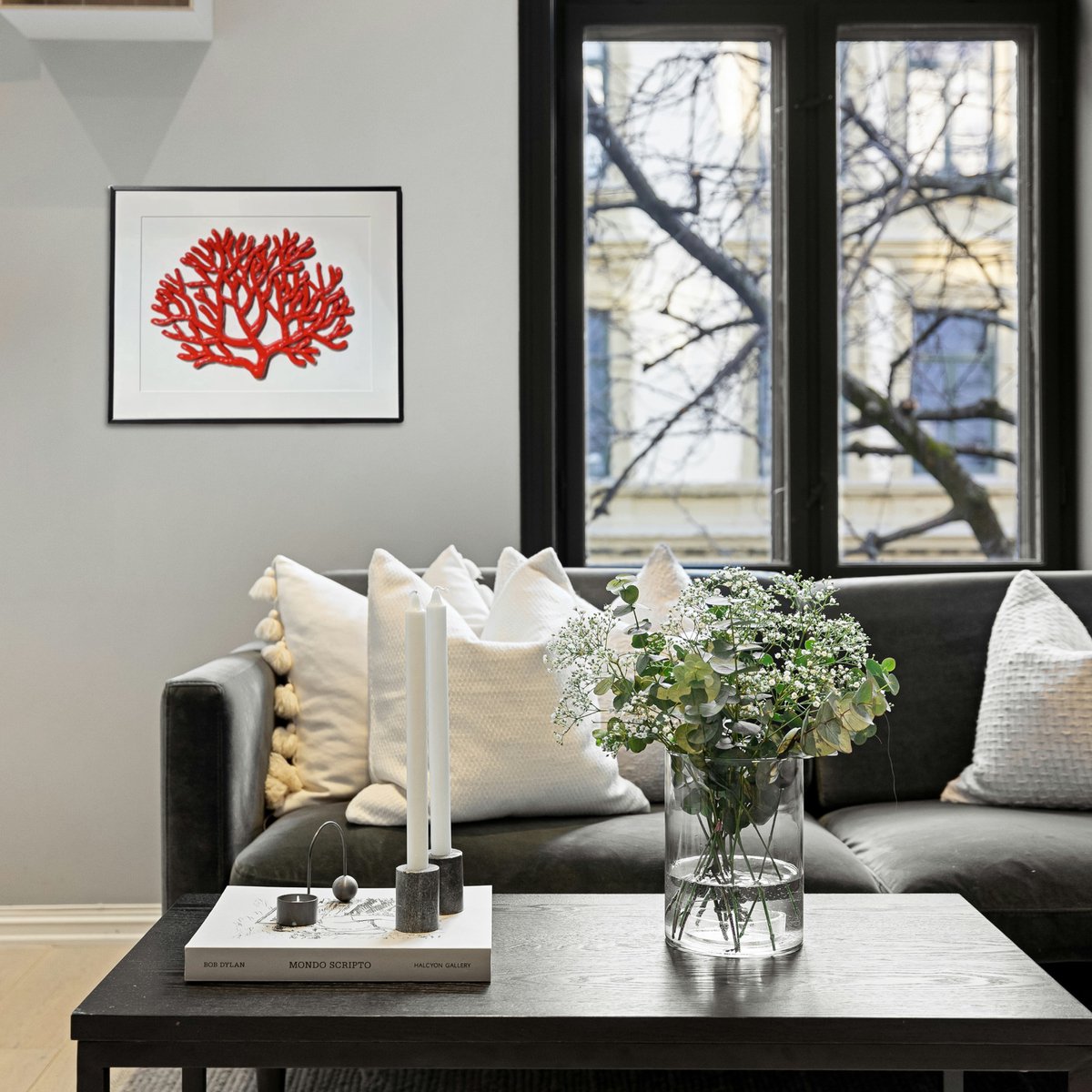 Koraal keramiek groot ingelijst met passe-partout off-white, 50X40cm