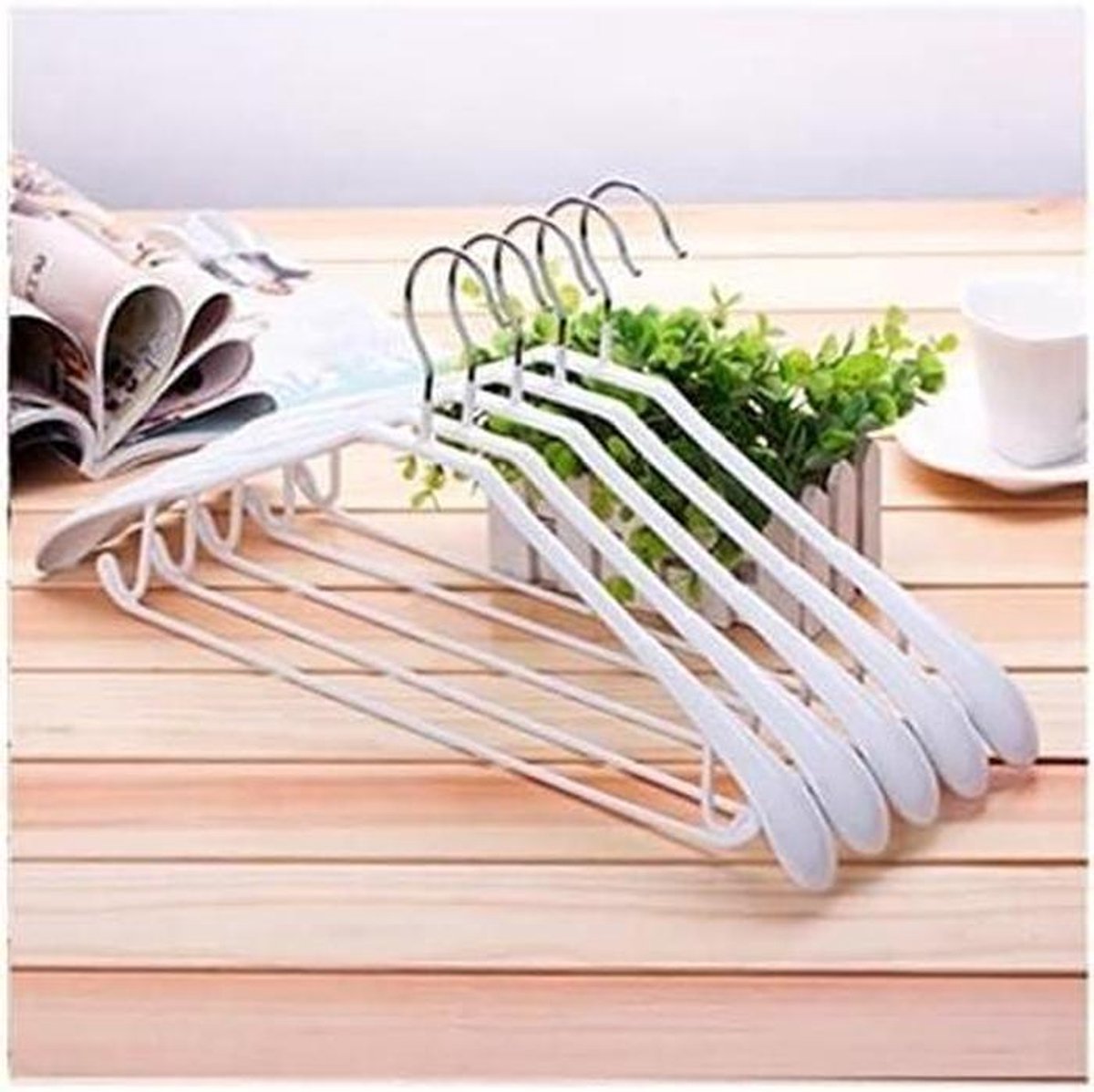 Kapstok Hangers - Kleding Organizers - Kast Opruimen - Antislip Ontwerp - 10 Stuks - Goud