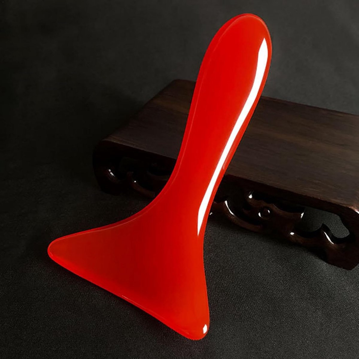 Gezichts- en Lichaams tool - Schraap massage - Spieren ontspannen - Natuurlijk hars materiaal - 13.2 x 8.0 cm - Natuurlijk