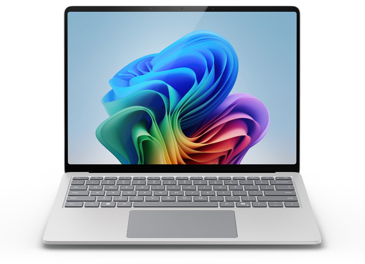Microsoft Surface Laptop 8 Copilot+ PC Intel Core Ultra 5 335 35 cm (13.8") Touchscreen 32 GB LPDDR5x-SDRAM 256 GB SSD Wi-Fi 7 (802.11be) Windows 11 Pro Platina QWERTY