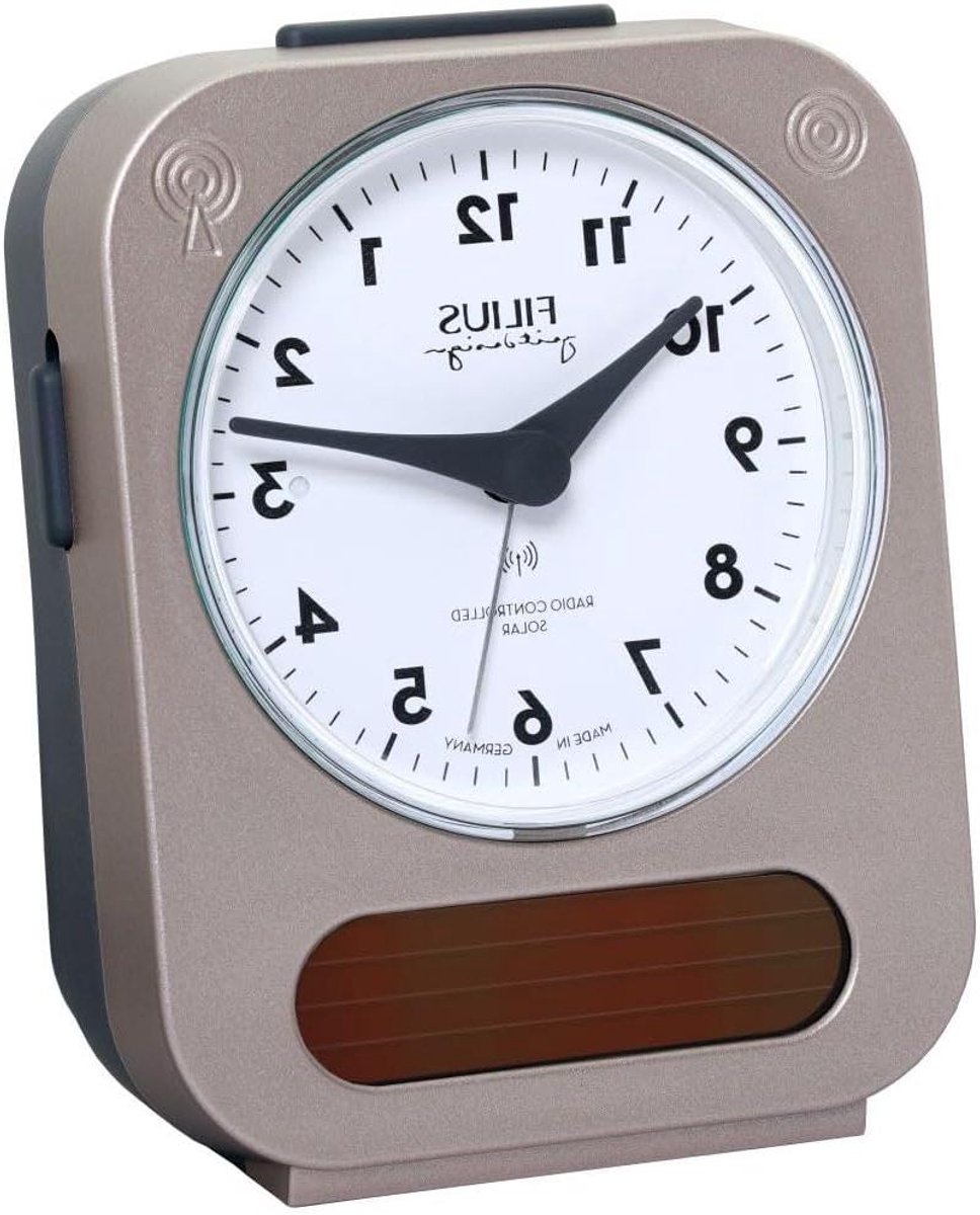 Wekkerradio - Analoge wekker - Wakker worden - Groot alarm - Eén maat - Bruin