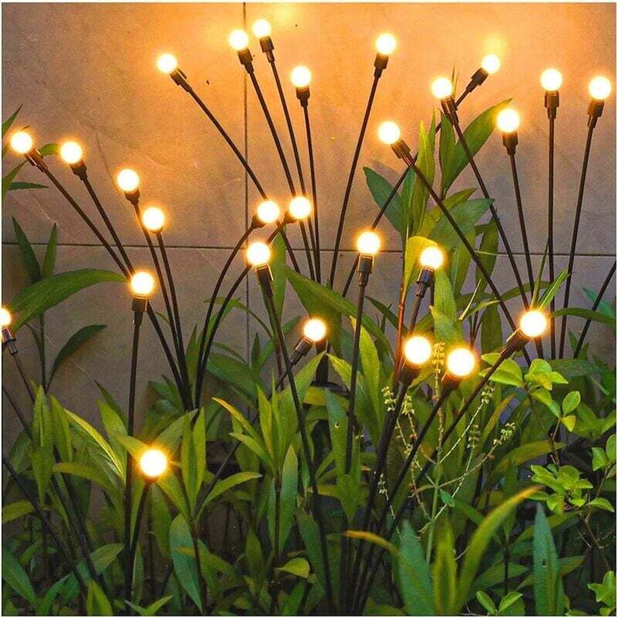 Solar buitenverlichting, 4 stuks, 10 LED-lampjes in de vorm van vuurvliegjes, geschikt voor tuinen, balkons en als buitenverlichting op zonne-energie, IP65 waterdicht (warm wit licht)