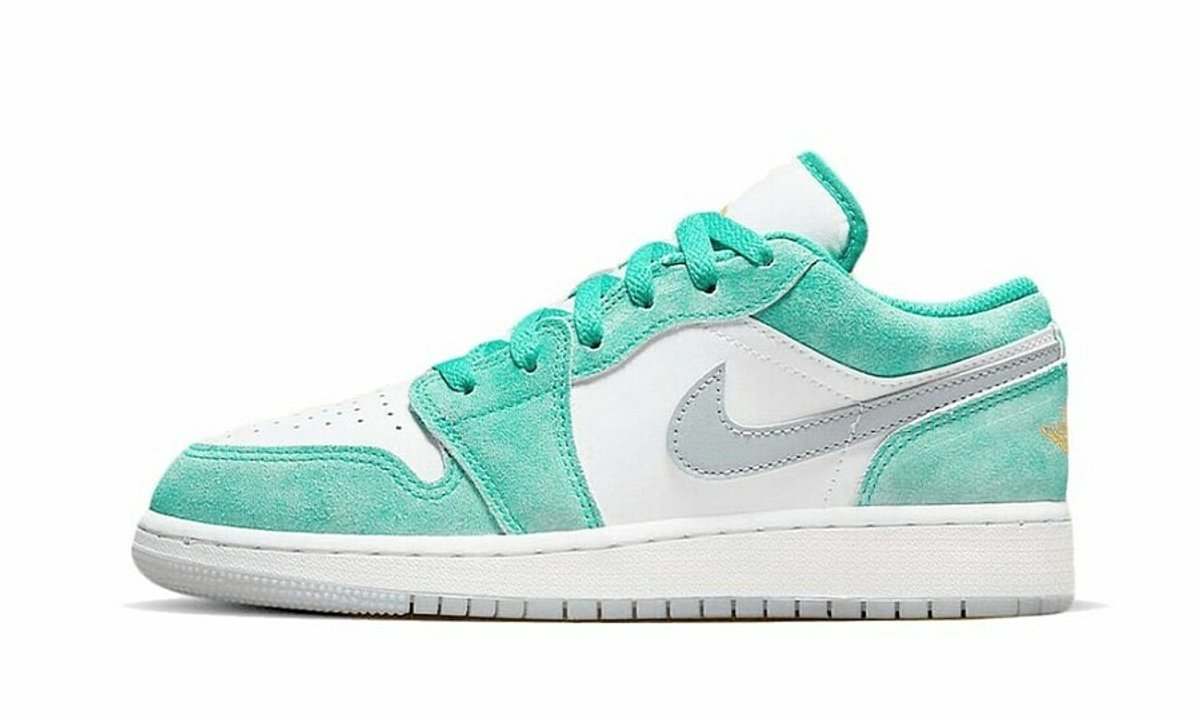Air Jordan 1 Low New Emerald - Maat 45.5