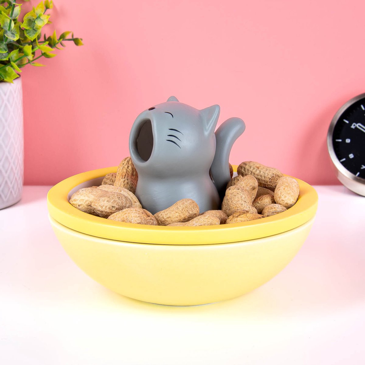 Hungry Cat notenschaaltje van Balvi