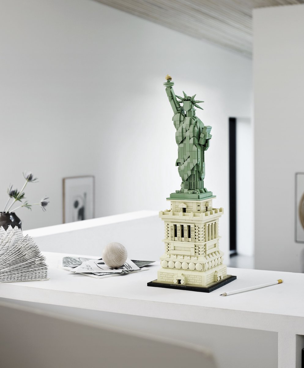 LEGO 21042 Architecture Vrijheidsbeeld Model Bouwset, New York Display en Verzamelmodel voor Volwassenen — afbeelding 12
