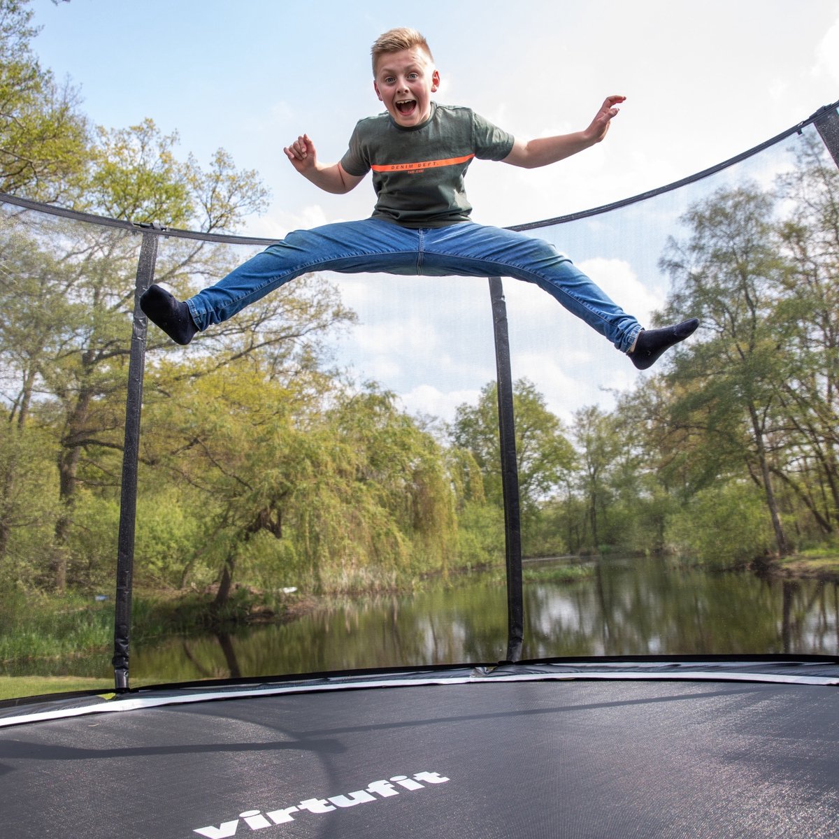 VirtuFit Premium Trampoline met Veiligheidsnet - Ø 366 cm Diameter - Incl. Beschermrand - Extra Veilig - Gratis trap - Water- en UV-bestendig - Max. 150 kg - Voor Kinderen en Volwassenen - Zwart – foto 8