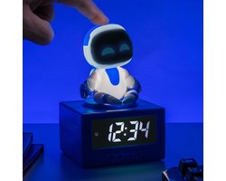 Astro Bot Wekker – Digitale Wekker met Tap‑to‑Snooze en Nachtlamp – 17 cm – Paladone