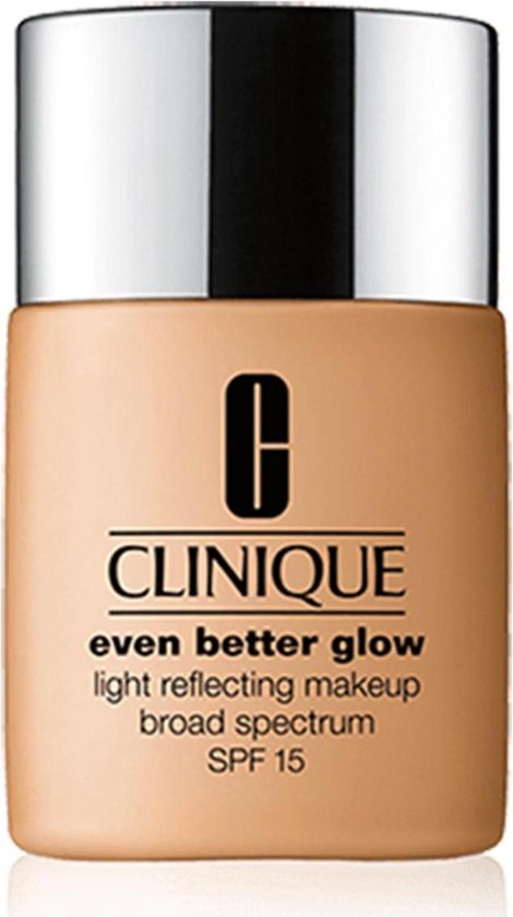 Clinique Even Better Glow Light Reflecting Makeup SPF 15 - CN 52 Neutral