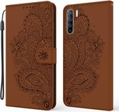 Voor OPPO Reno3 / A91 Pauw Reliëfpatroon Horizontale Flip Leren Case met Houder & Kaartsleuven & Portemonnee & Lanyard (Bruin)