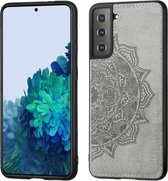 Voor Samsung Galaxy S21 Plus 5G Mandala stoffen hoes met reliëf PC + TPU mobiele telefoonhoes met magnetische functie en draagriem (grijs)