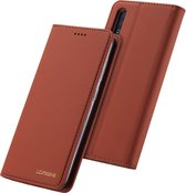Voor Galaxy A70 LC.IMEEKE LC-002-serie Skin Hand Feeling PU + TPU Horizontale flip lederen tas met houder en kaartsleuf en portemonnee (bruin)