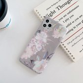 Voor iPhone 11 Pro Laser Flowers Pattern TPU beschermhoes (grijze achtergrond aquarel roze bloemen)