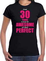 It took 30 years to become this awesome cadeau t-shirt zwart voor dames - 30 jaar verjaardag kado shirt / outfit 2XL