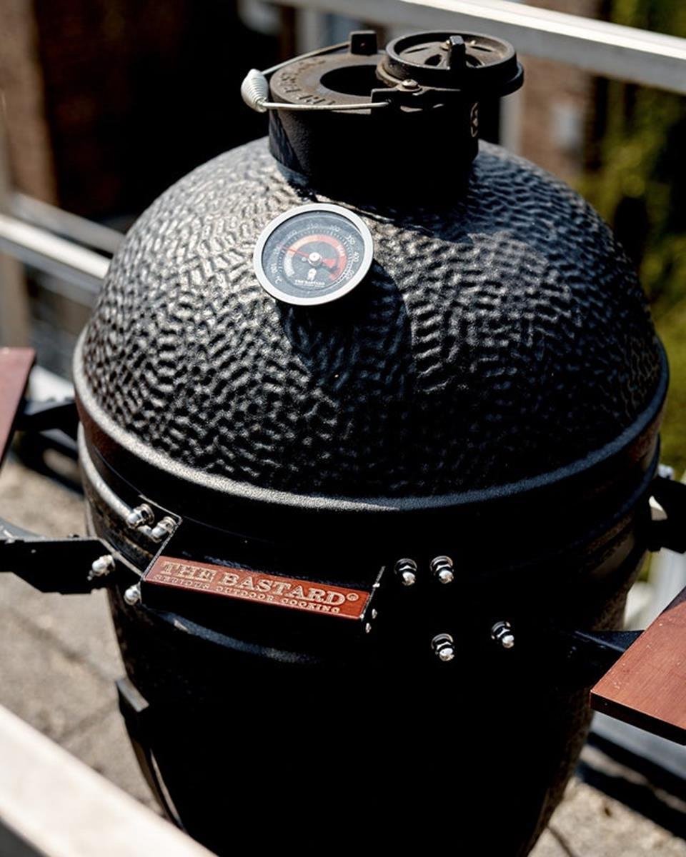 The Bastard Urban Medium Complete (2021) - Kamado