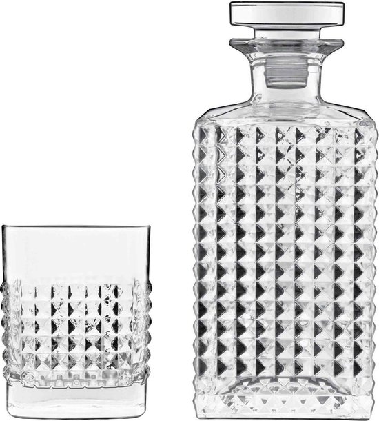 Verre à whisky à motif losange et carafe en verre à motif losange.
