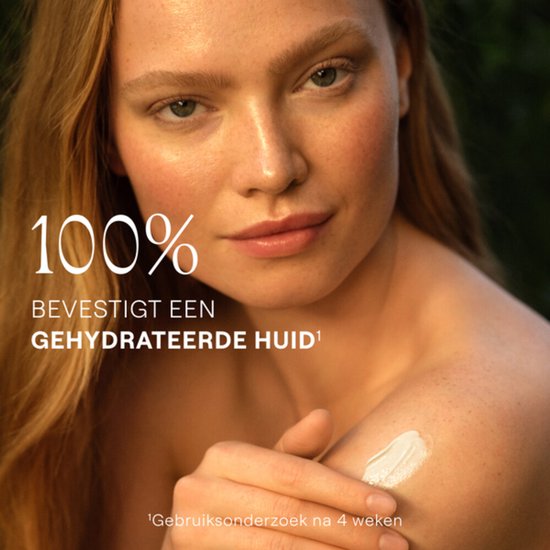 WELEDA Skin Food - Body Butter - Verzorgt Droge Huid Van Top Tot Teen - Voedt De Droge Huid Langdurig - Herstelt Barrièrefunctie Van De Huid - 100% Natuurlijke Ingrediënten - 150ml