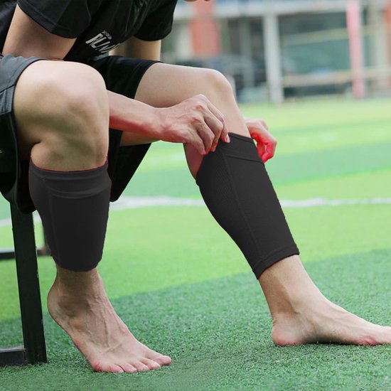 Allecto Plus - Voetbalsokken en Polsbanden Set voor tieners en volwassenen - Zwart met Zakjes voor Voetbalspel en Training van Allecto Plus — afbeelding 2