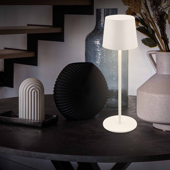 Briloner SUTA - Lampe de table rechargeable - 7670016 - Intensité variable - Fonction tactile - Protection contre les éclaboussures IP44 - Couleur de lumière blanc chaud - Batterie et source lumineuse interchangeables - Ø11 x 33 cm - Blanc vieilli
