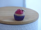 Handmade cupcake bedel