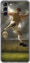 Geschikt voor Samsung Galaxy S21 Plus hoesje - Een illustratie van een voetballer die tegen de bal schopt - Jongens - Jongetje - Kids - Siliconen Telefoonhoesje