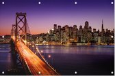 San Francisco skyline en Bay Bridge bij zonsondergang - Foto op Tuinposter - 150 x 100 cm